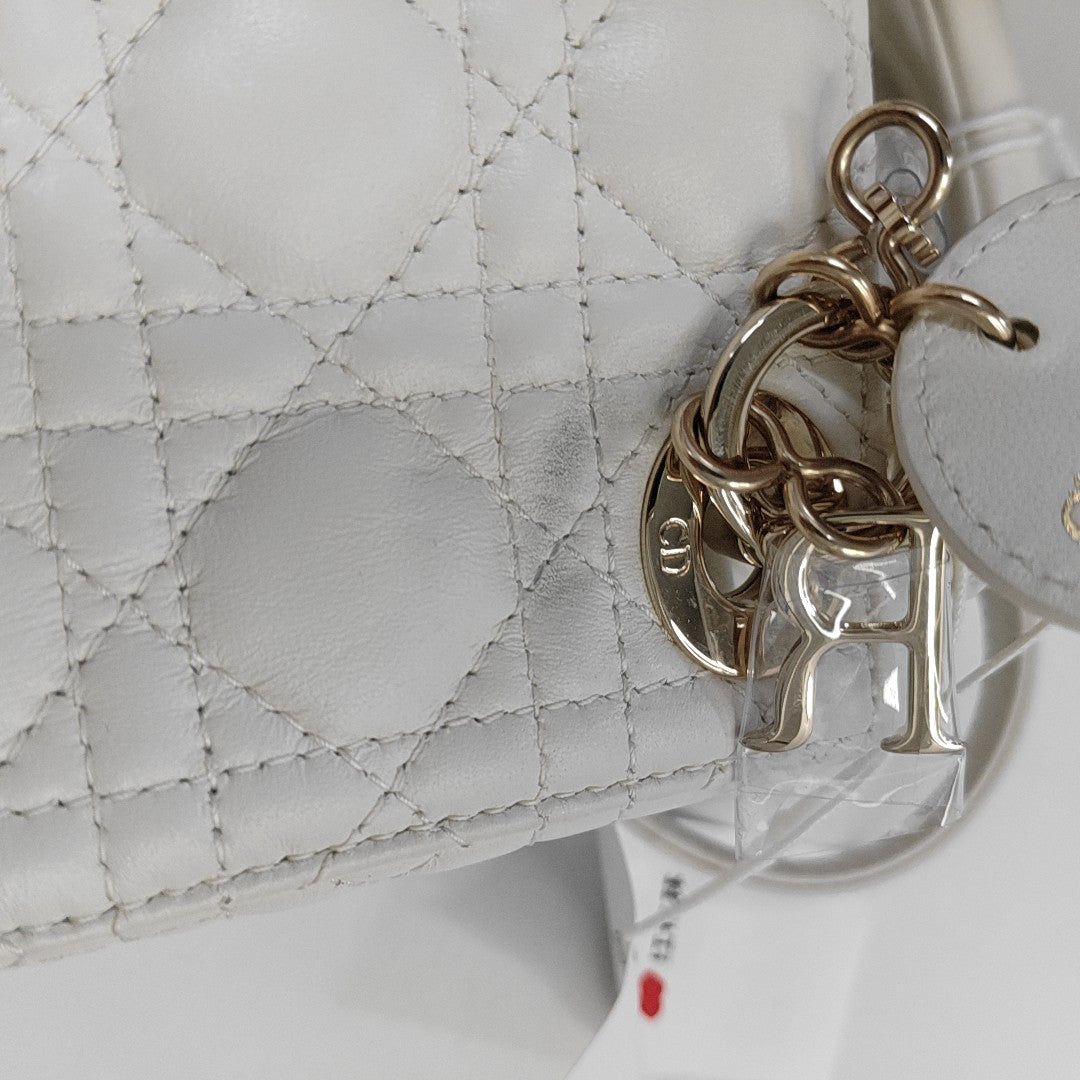 Authenticated pre-owned  Lady Dior Super Mini Cannage Lambskin White - Tote Bag at Looply