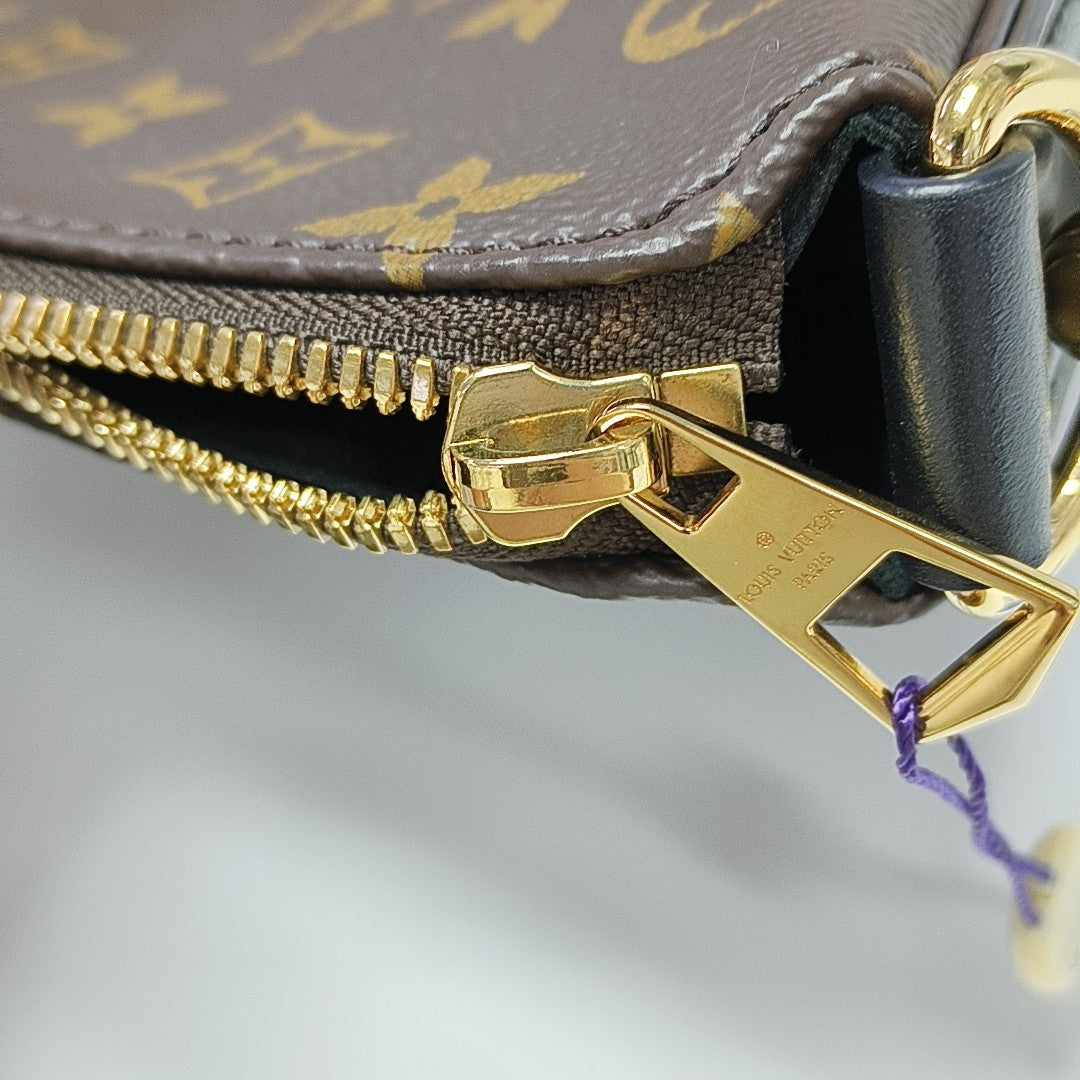 COOKIE BB Monogram Coated Canvas Brown