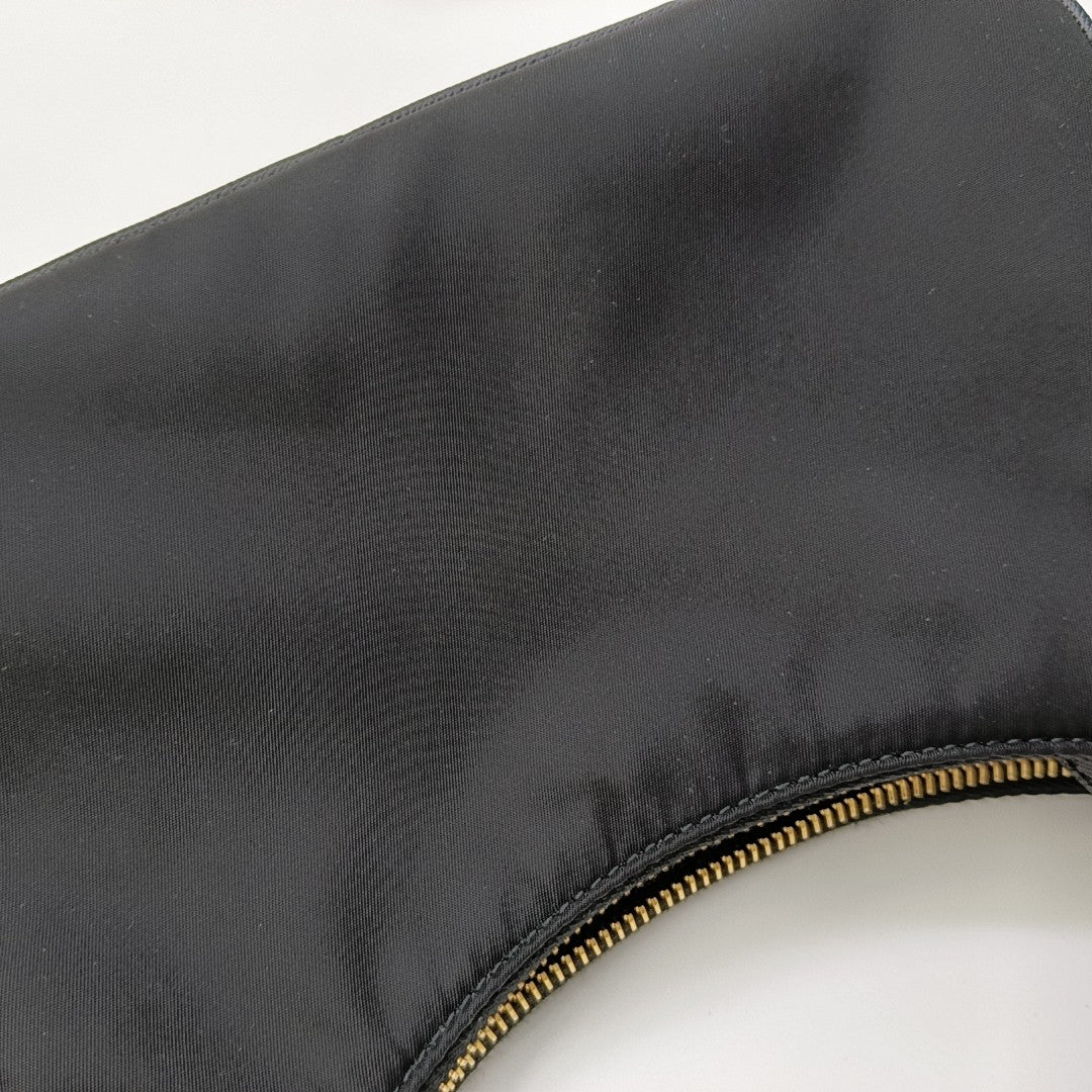 Re-Edition2005 Nylon Black