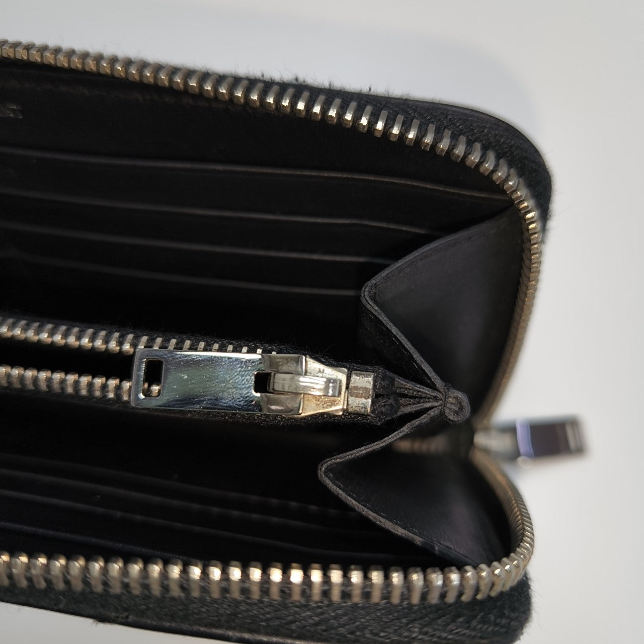 MONOGRAM Chevron Calfskin Black Wallet