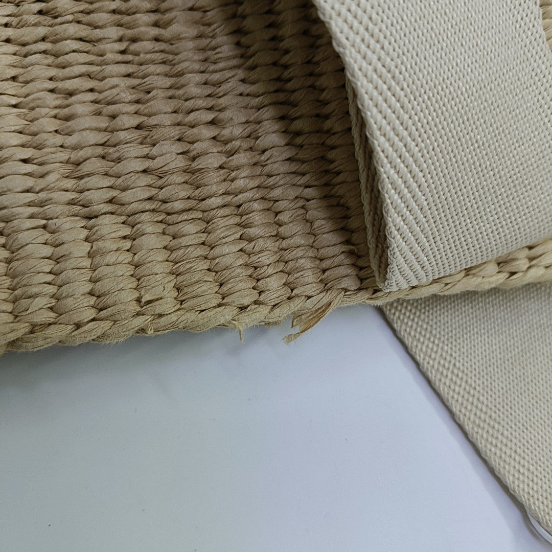 Woody Small Straw Beige