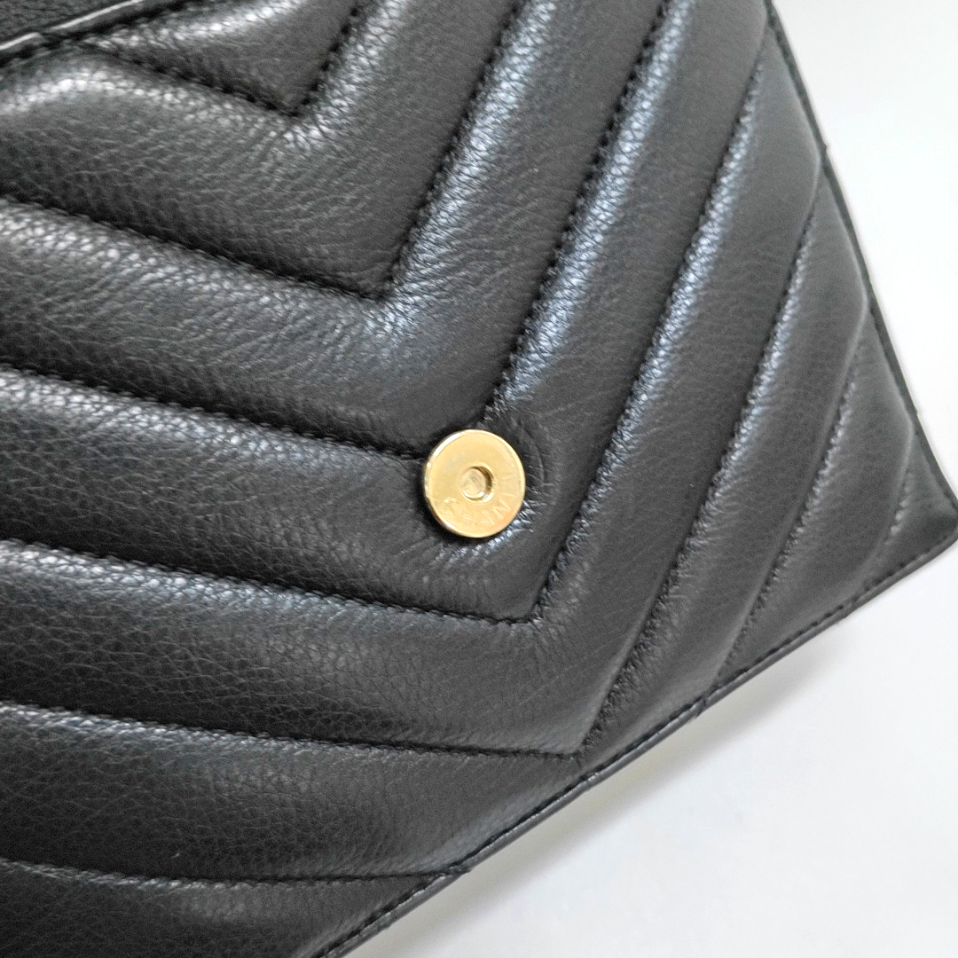 Chevron, Quilted Calfskin Black