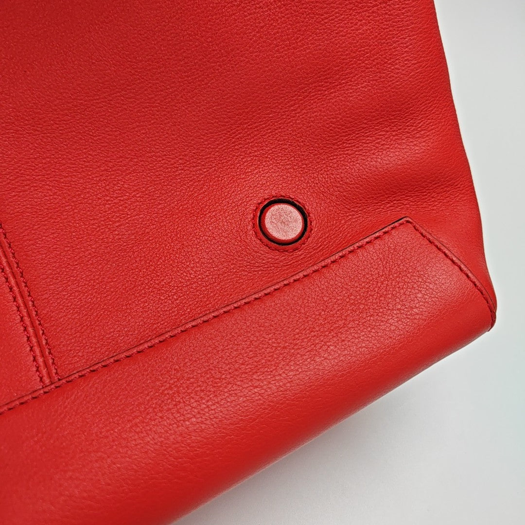 Calfskin Shoulder Bag Red