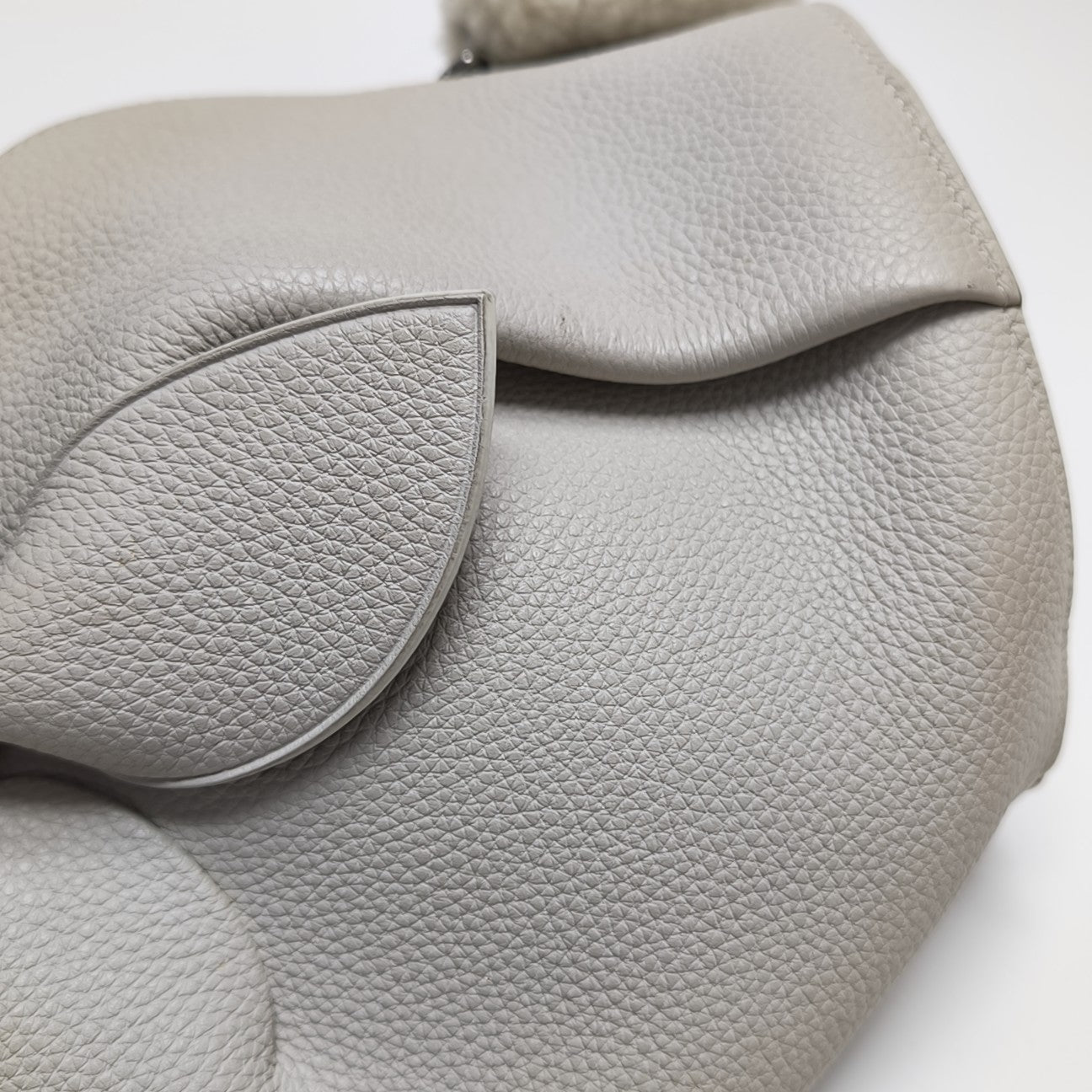 Animals Calfskin White
