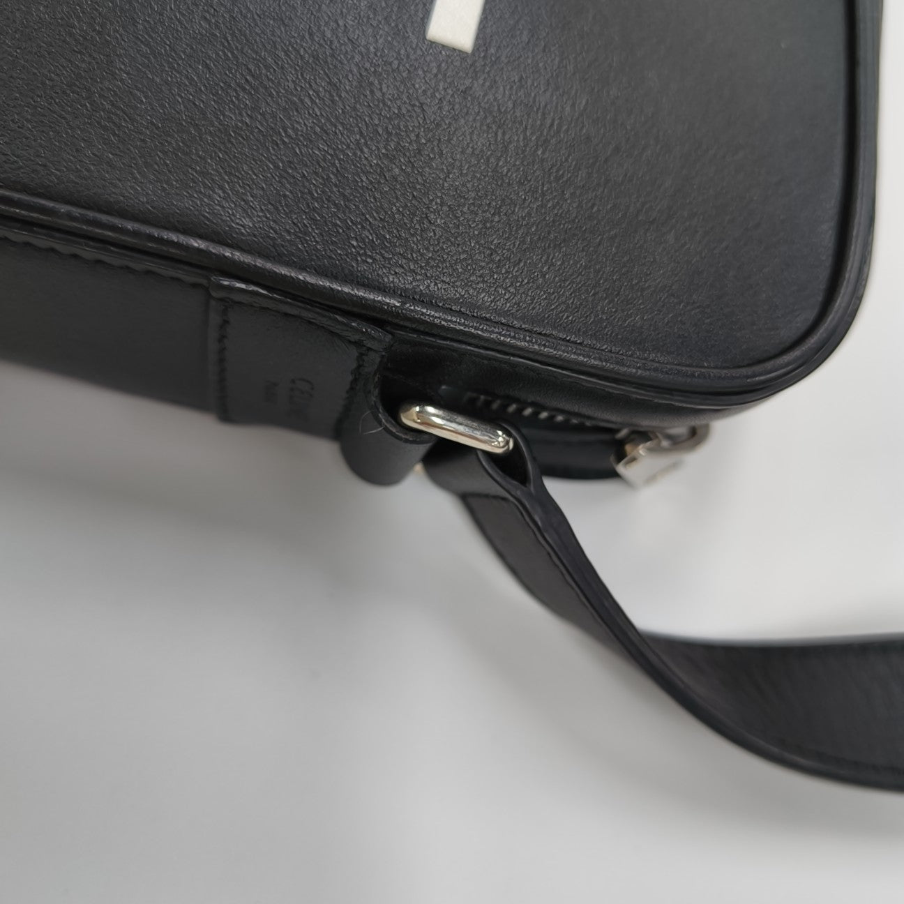 Calfskin Shoulder Bag Medium Black