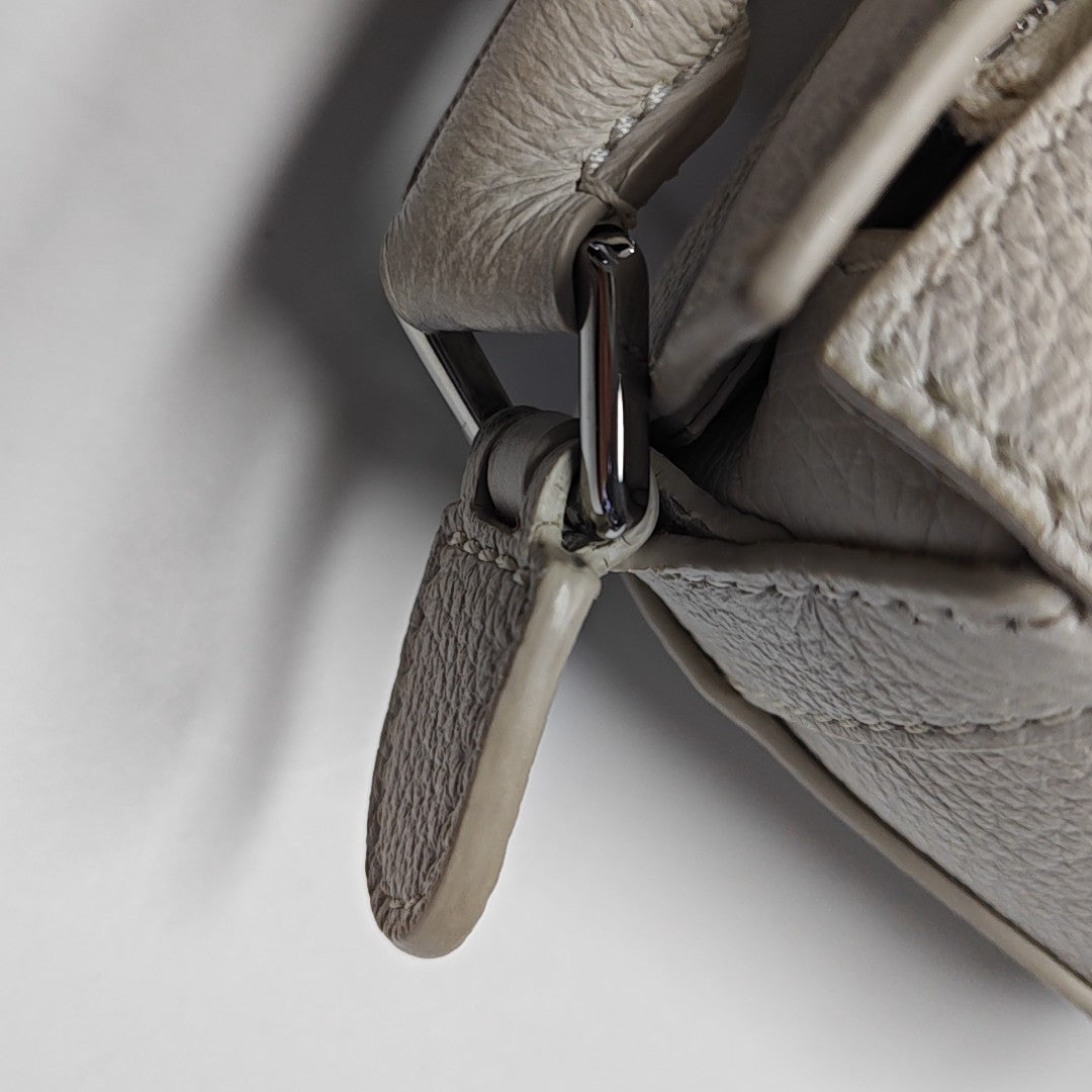 Puzzle Mini Calfskin White