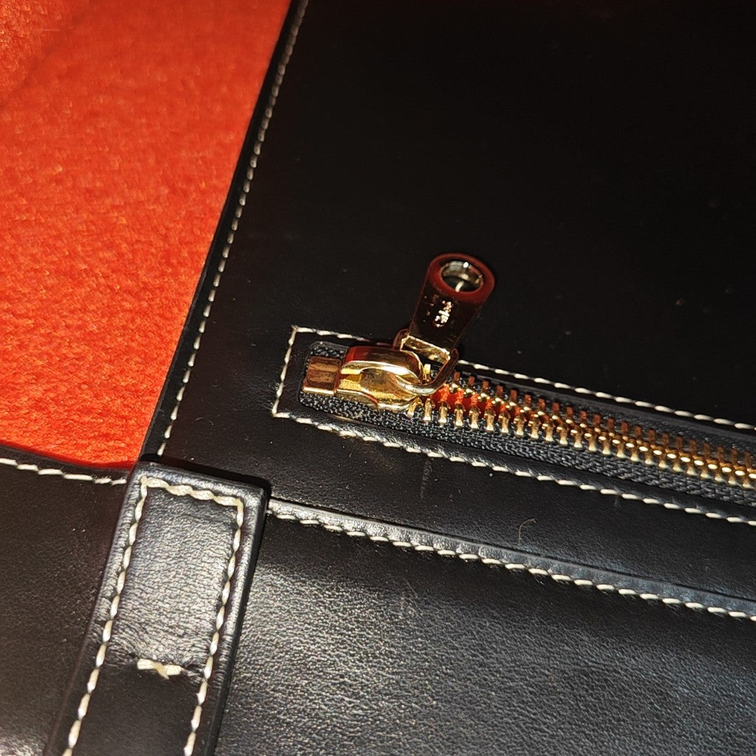Woody Medium Felt Orange