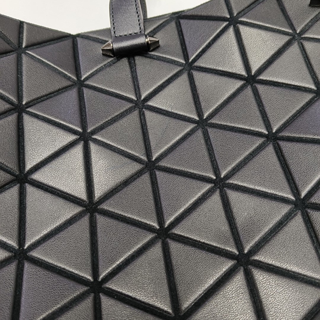 Special Material Shoulder Bag Black