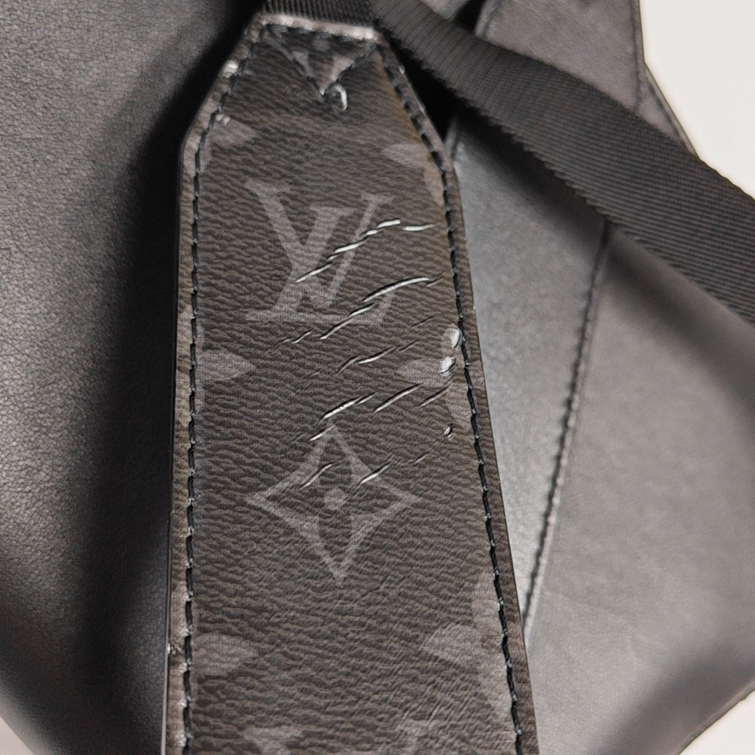 Calfskin Shoulder Bag PM Black