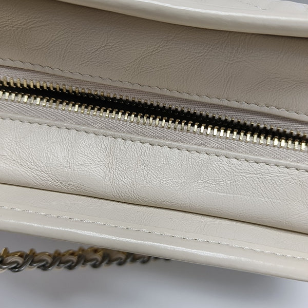 GABRIELLE Small Chevron Calfskin Beige