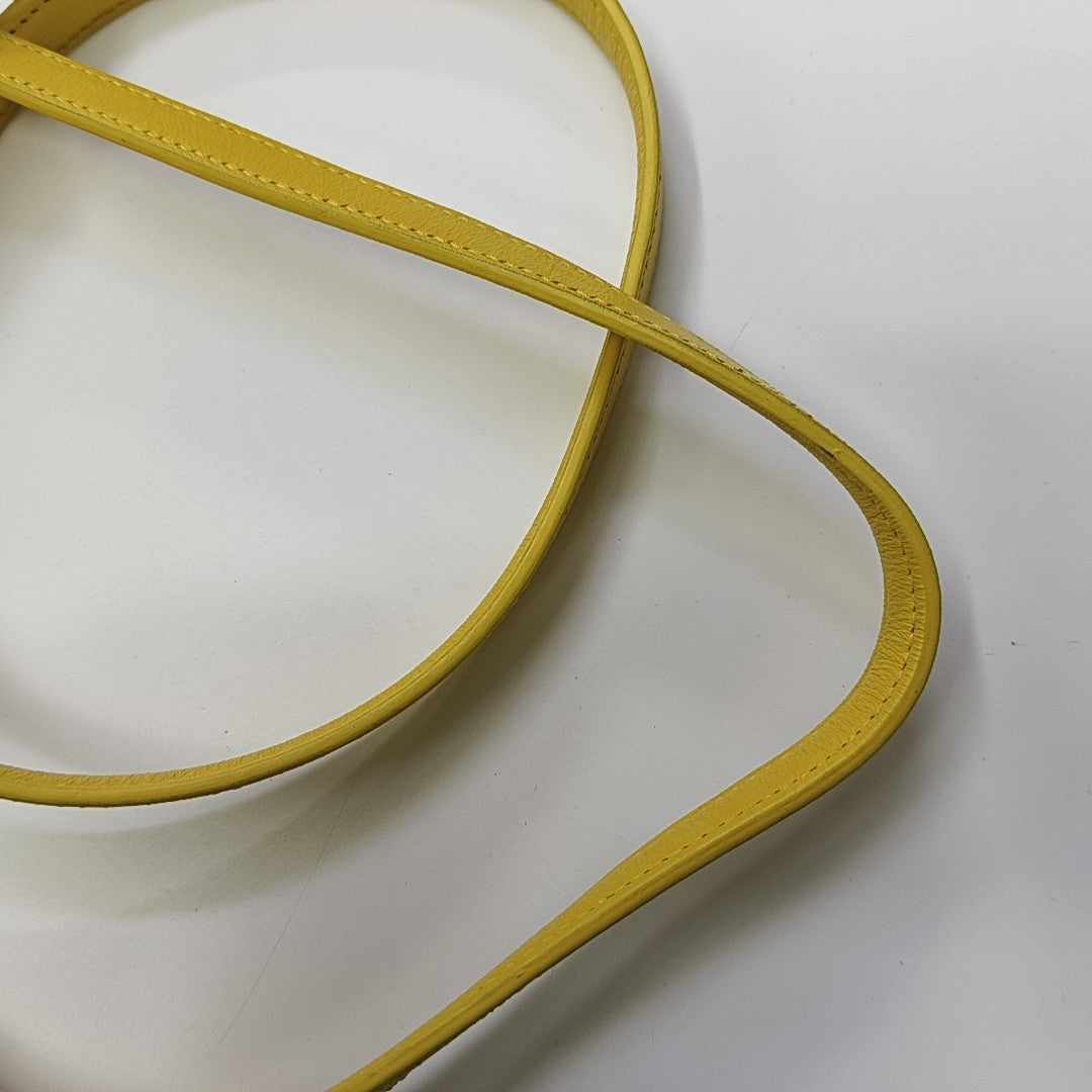 SAC DE JOUR Small Calfskin Yellow