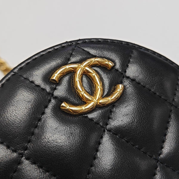 CHANEL 19 Quilted Lambskin Black
