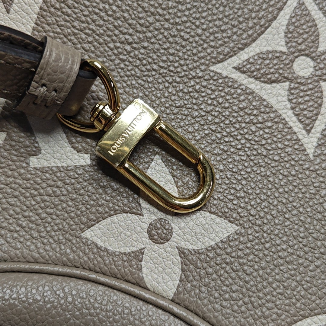 BAGATELLE Calfskin Gray