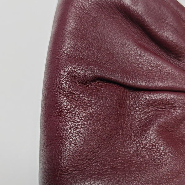 Authenticated pre-owned  The Pouch Calfskin Red - Shoulder Bag at Looply