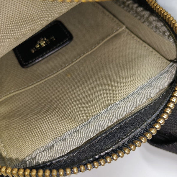 Monogram Canvas Gray