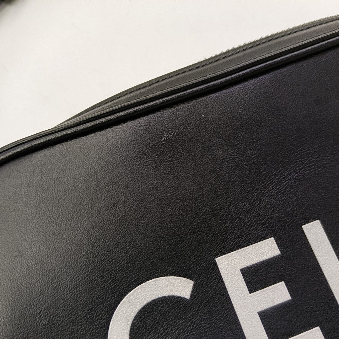 Calfskin Shoulder Bag Medium Black
