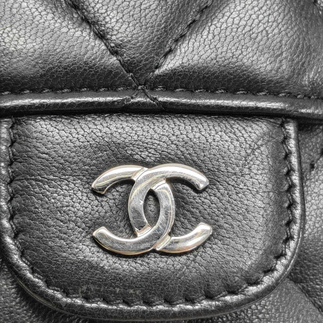 CLASSIC FLAP Mini Quilted Lambskin Black Wallet