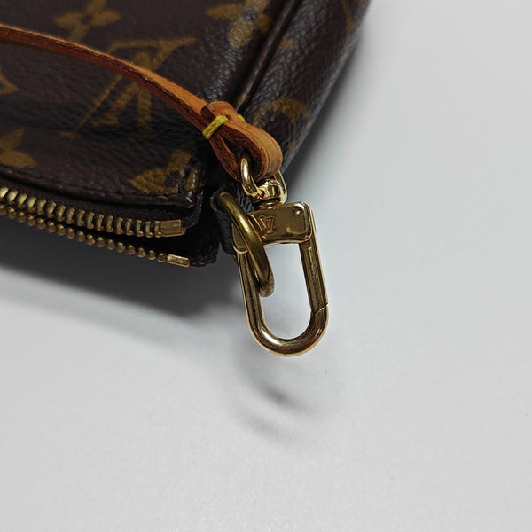 ACCESSOIRES Monogram Coated Canvas Brown