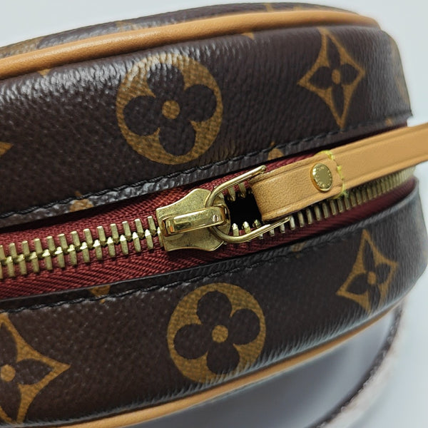 BOITE CHAPEAU PM Monogram Coated Canvas Brown