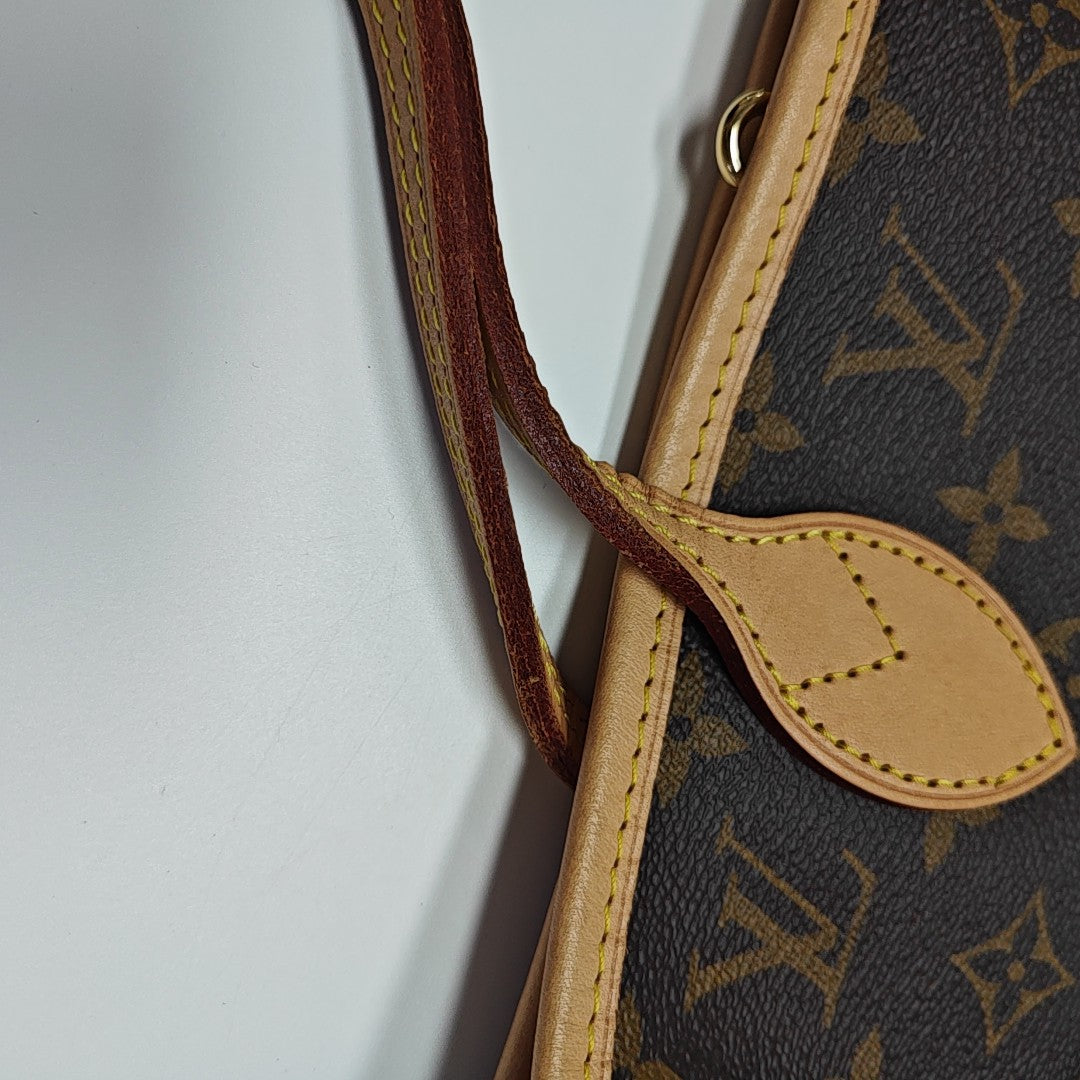 NEVERFULL INSIDE OUT MM Monogram Fabric Red