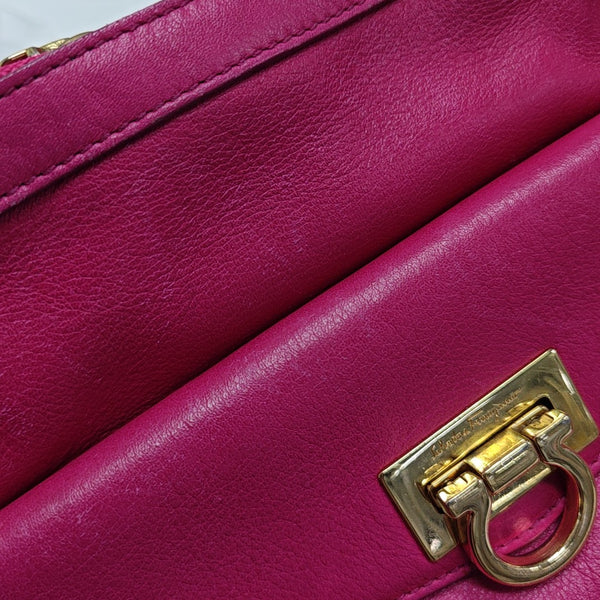 Calfskin Shoulder Bag Red