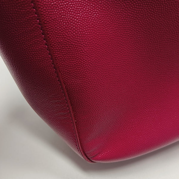 Calfskin Shoulder Bag Red