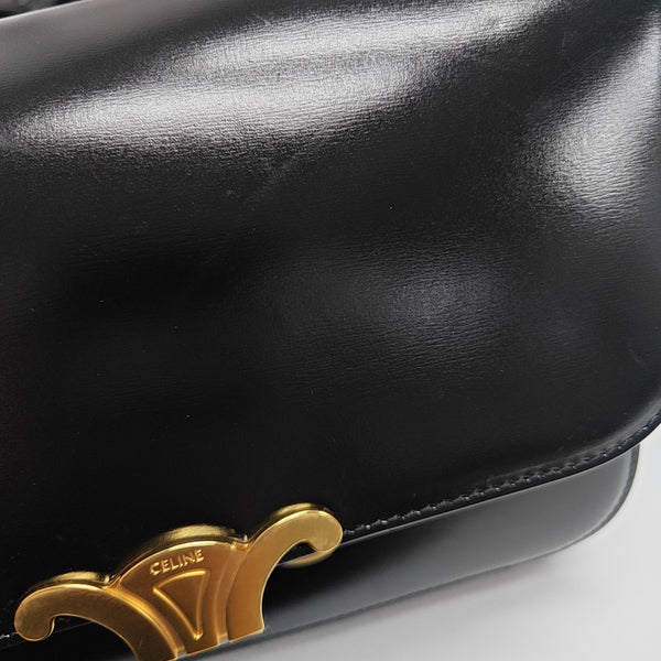 TRIOMPHE Medium Calfskin Black