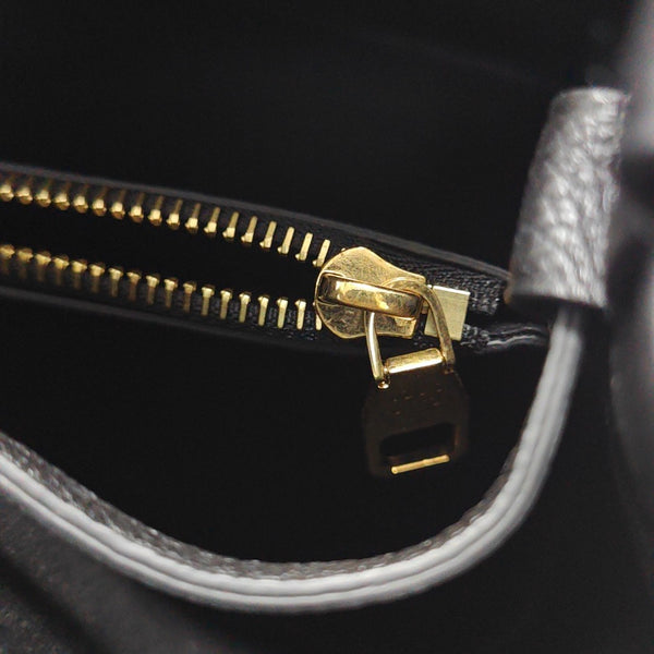 NÉONOÉ MM Calfskin Black