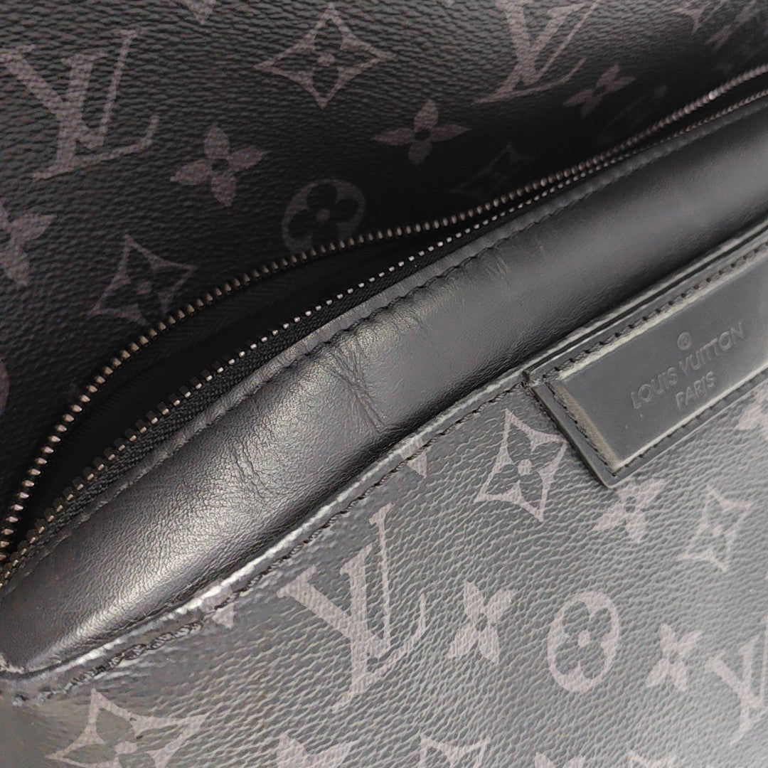 DISCOVERY PM Monogram Coated Canvas Black