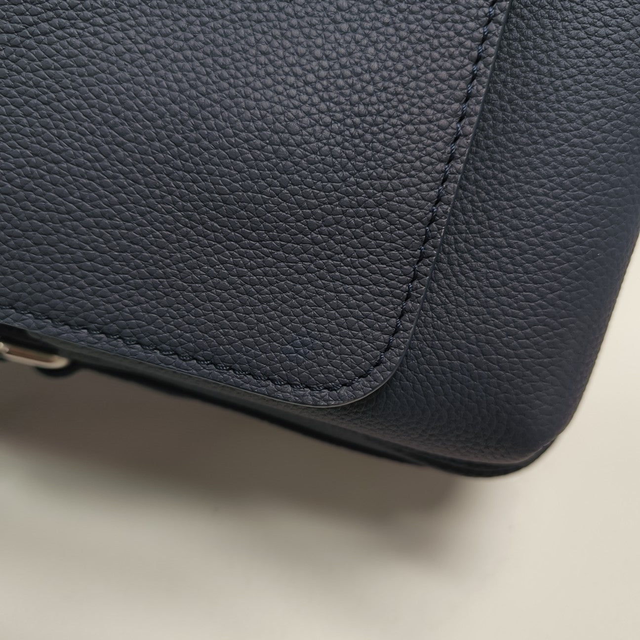 Fastline Messenger Calfskin Blue