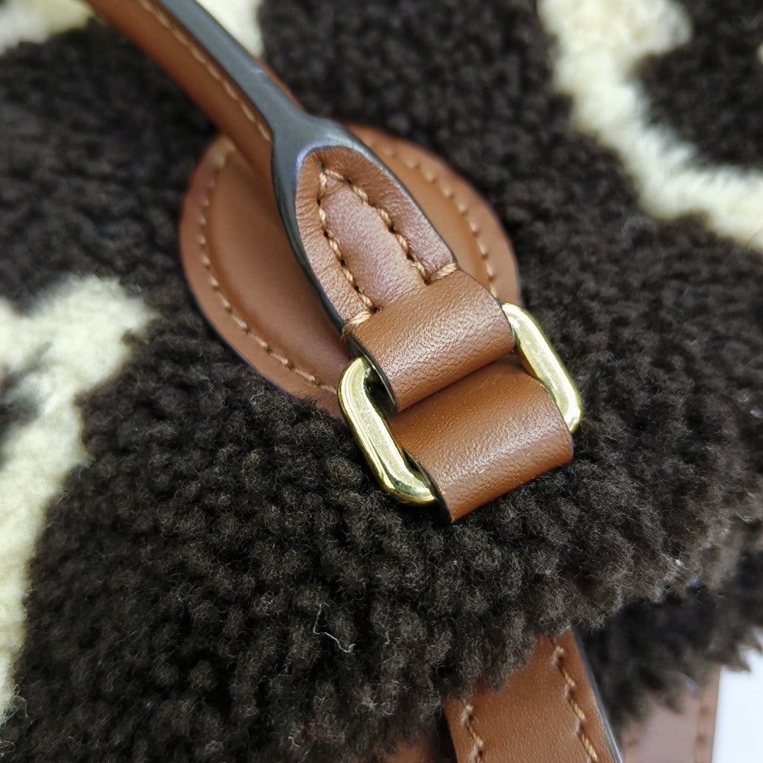 ONTHEGO GM Monogram Wool Brown