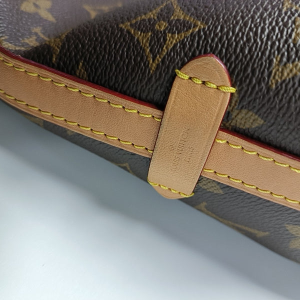 CARRYALL PM Monogram Coated Canvas Brown
