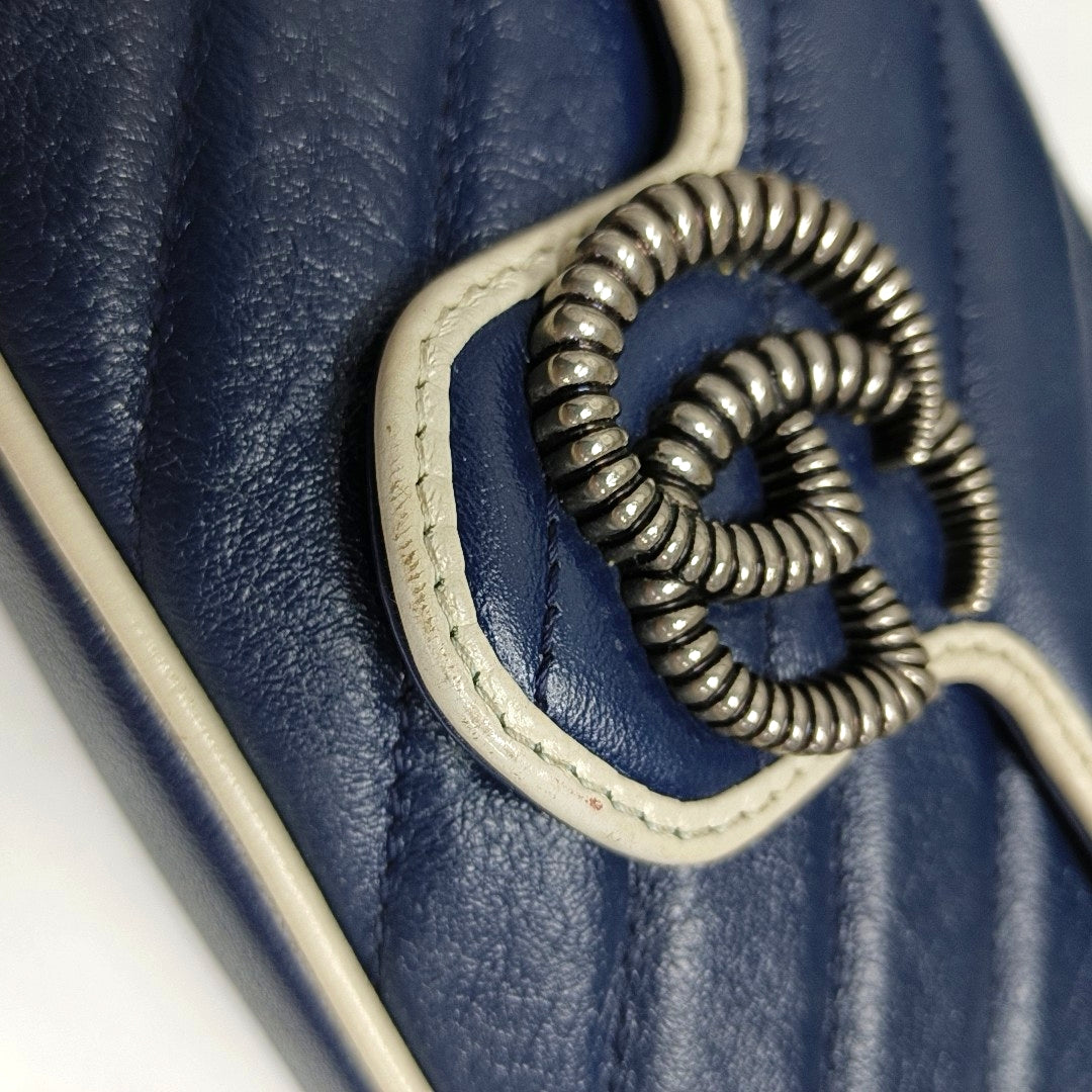 Authenticated pre-owned  GG Marmont Super Mini Quilted Calfskin Blue - Crossbody Bag at Looply