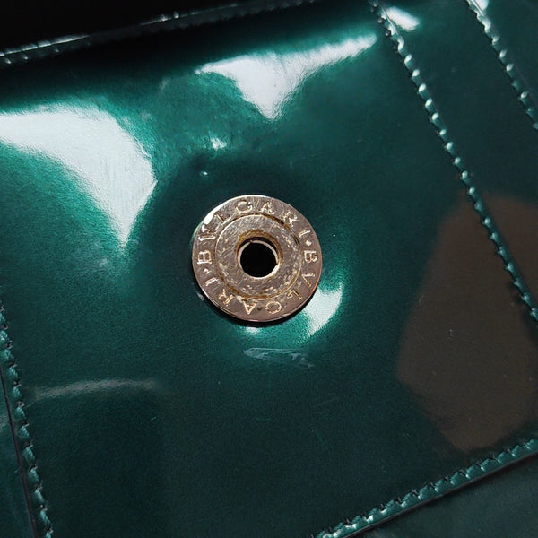 SERPENTI FOREVER Small Quilted Patent Leather Green