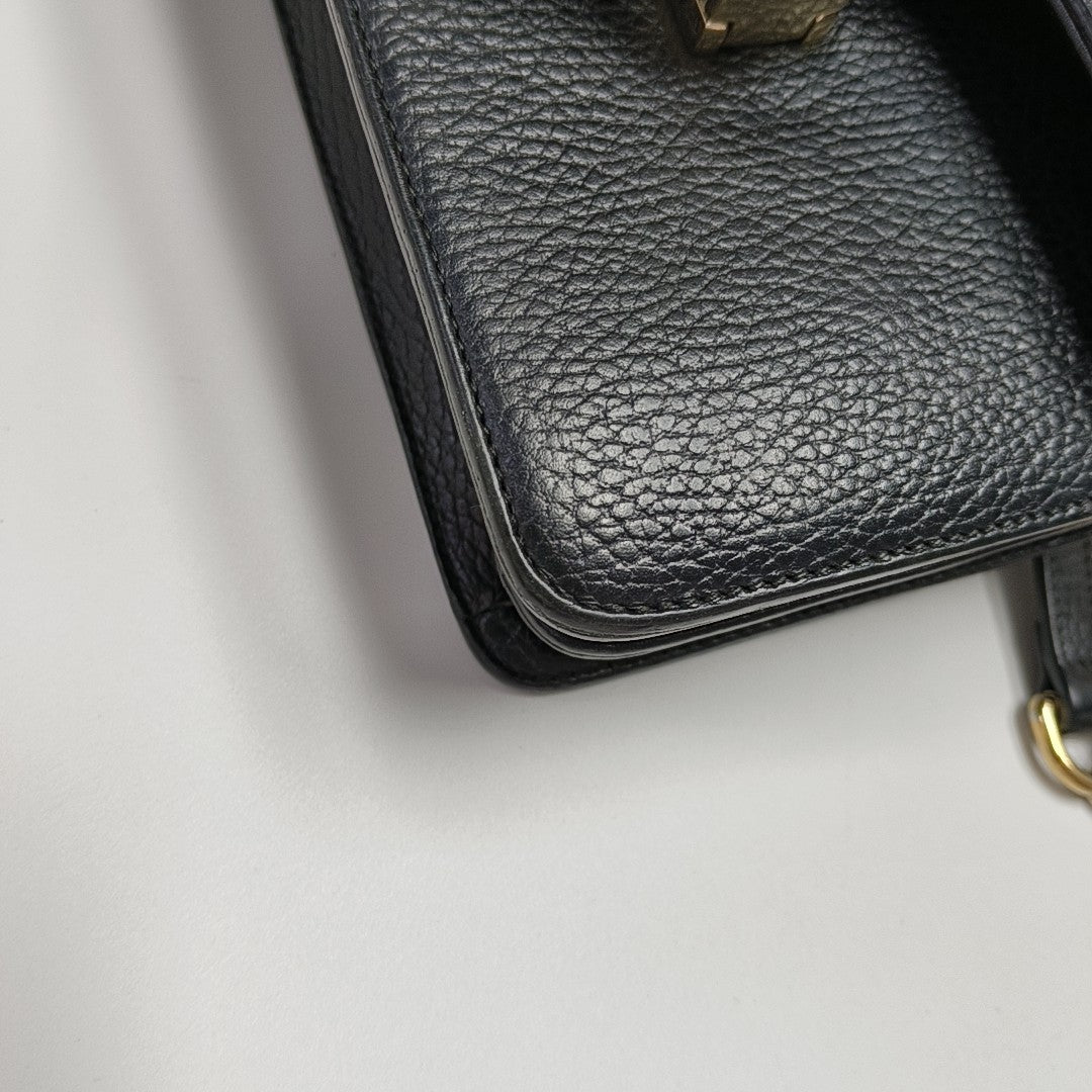 Interlocking G Small Calfskin Black