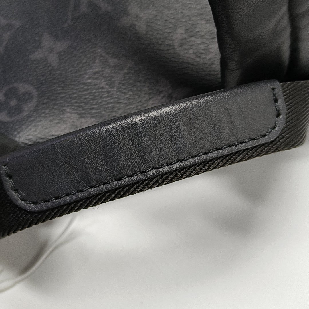 DISCOVERY PM Monogram Coated Canvas Black