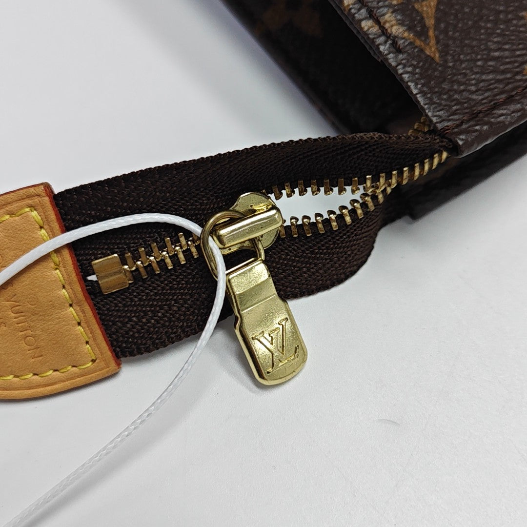 TOILET POCKET 26 Monogram Coated Canvas Brown