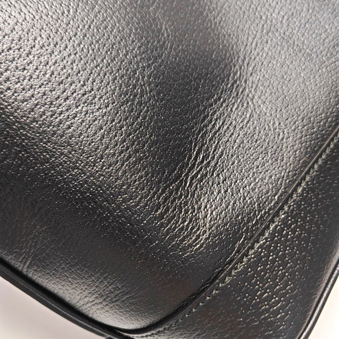 Authenticated pre-owned  Ophidia Calfskin Black - Tote Bag at Looply