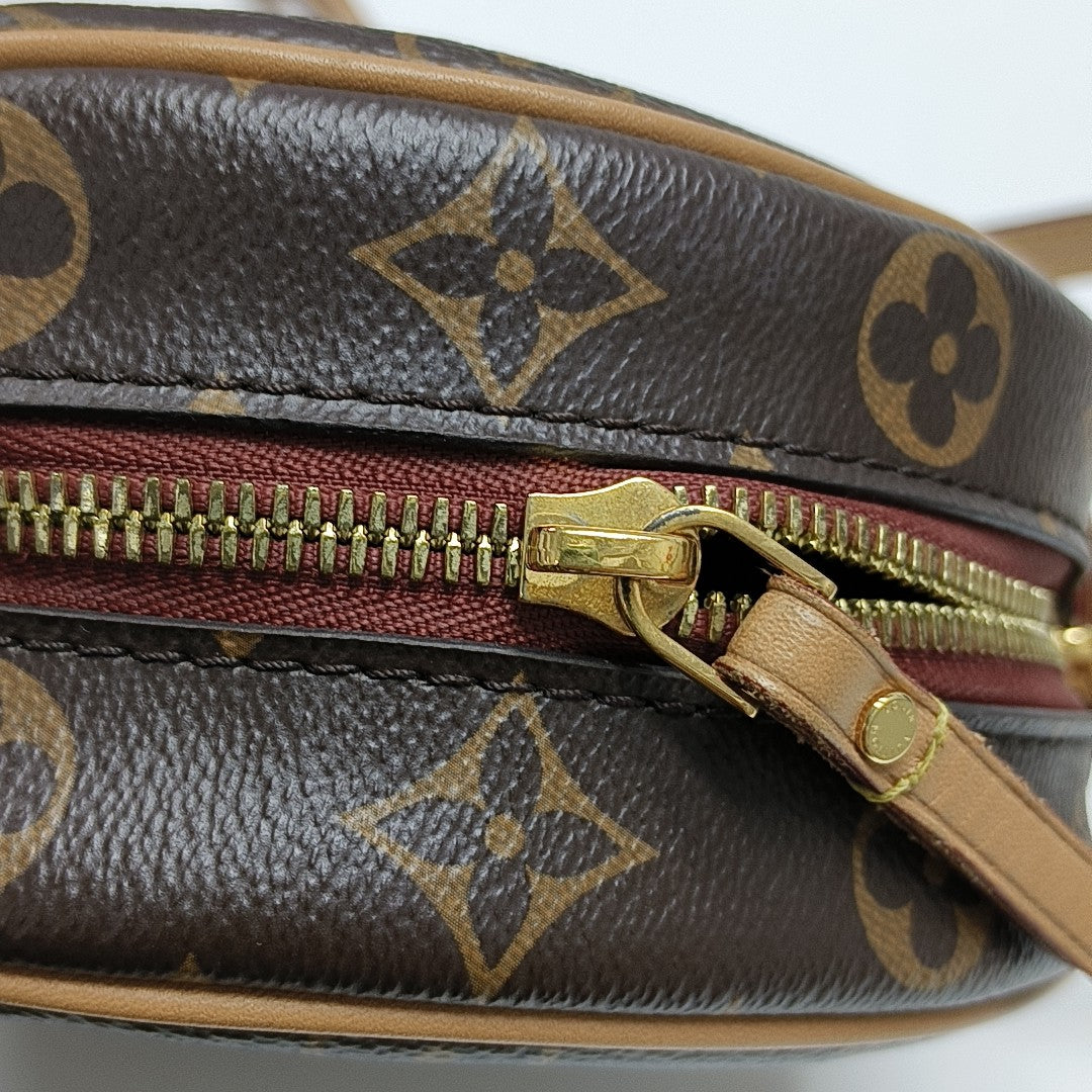 BOITE CHAPEAU PM Monogram Coated Canvas Brown