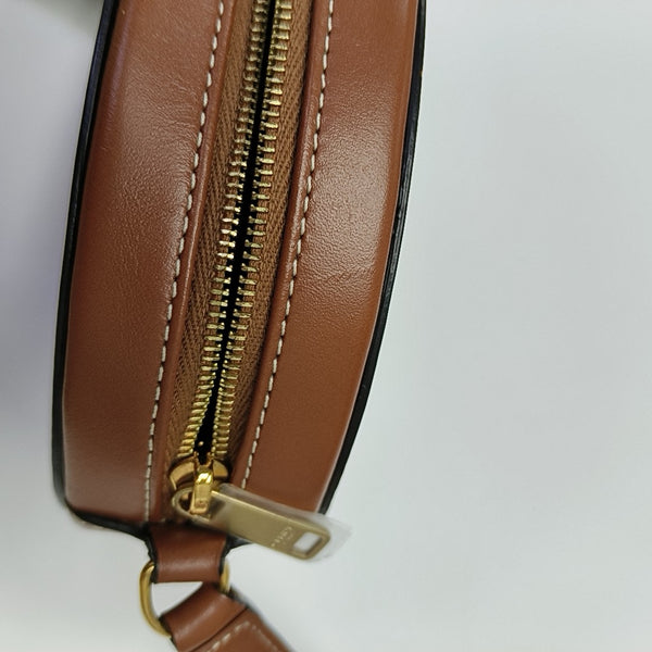 TRIOMPHE Small Calfskin Brown