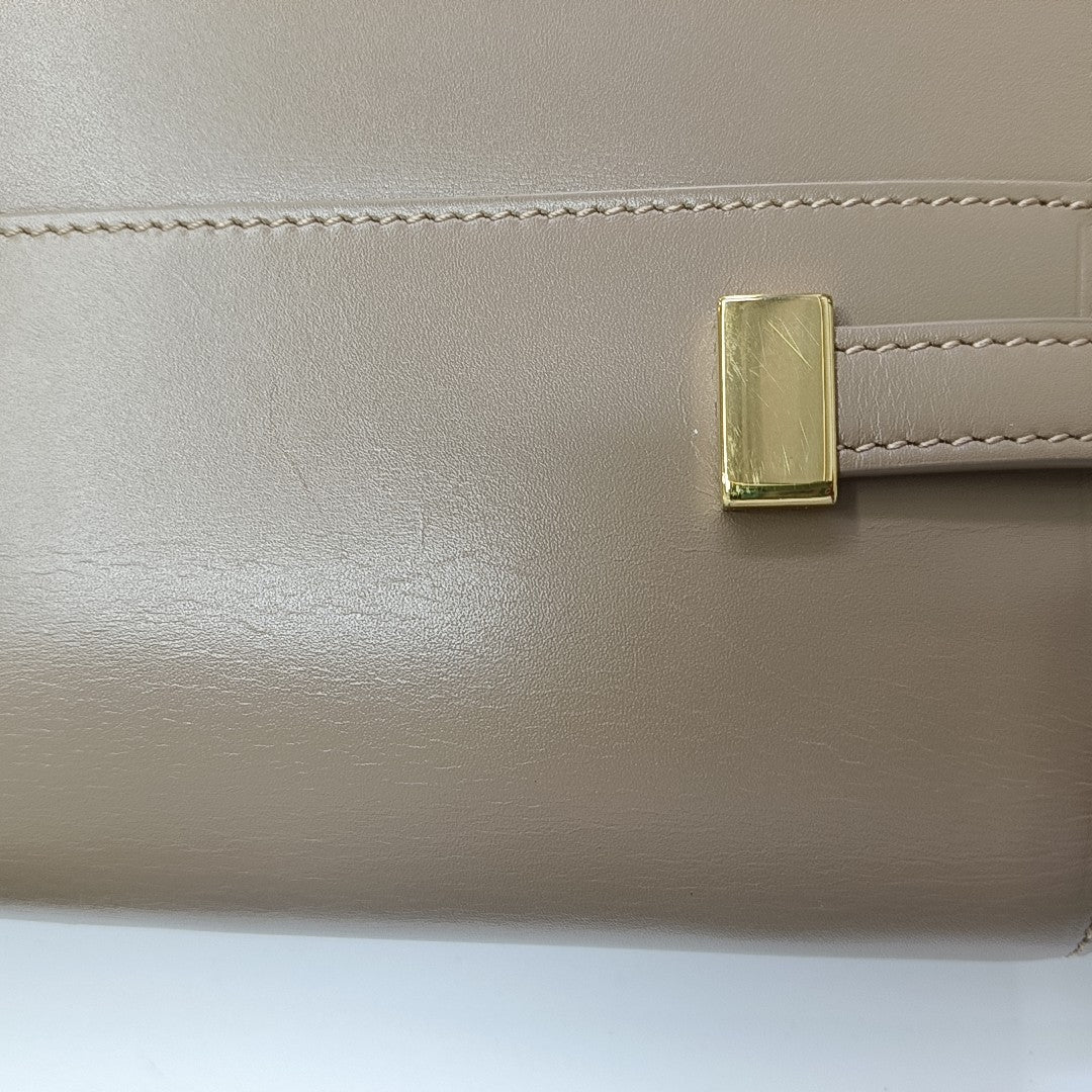 MANHATTAN Small Calfskin Beige
