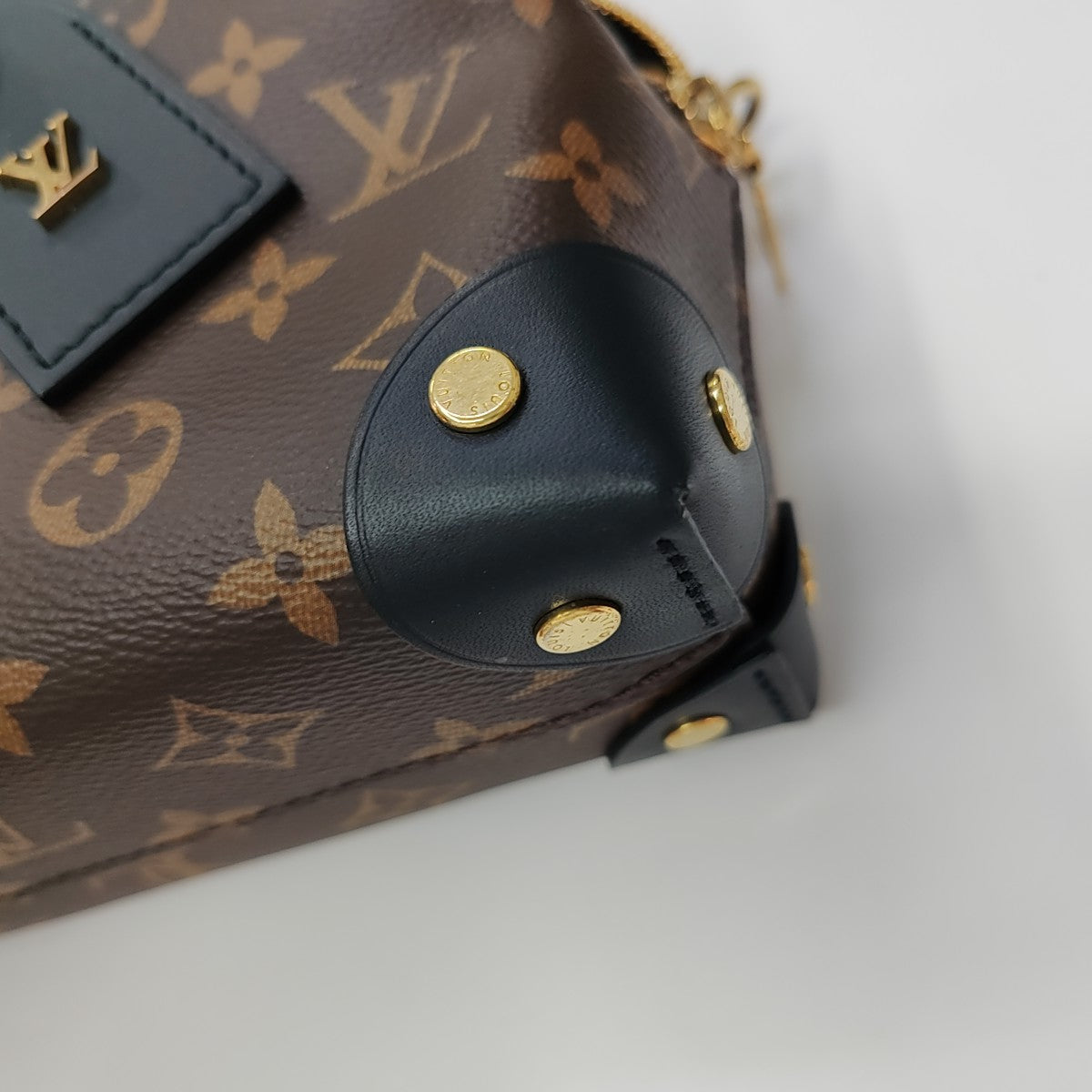 PETITE MALLE Monogram Coated Canvas Brown
