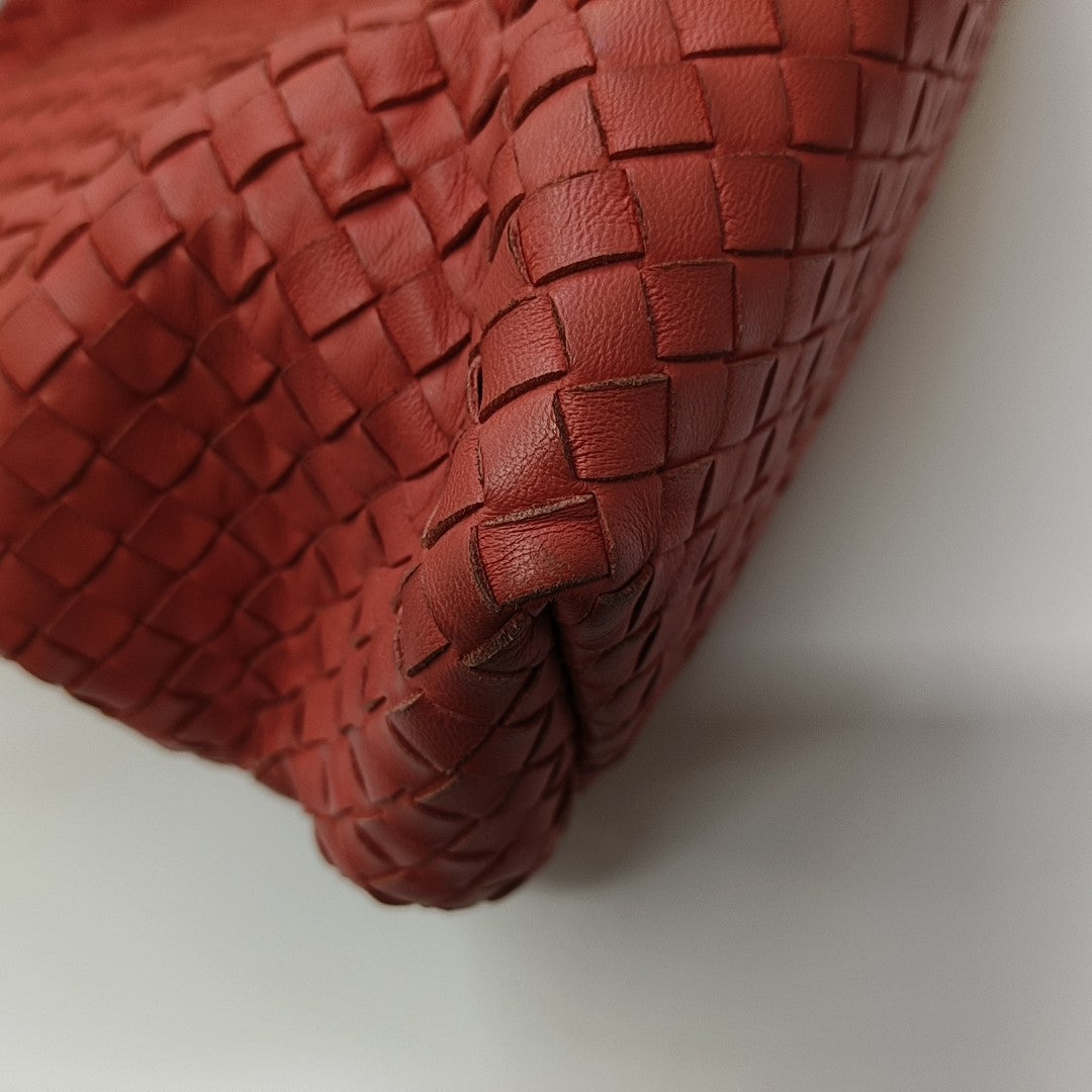 Bella Lambskin Red
