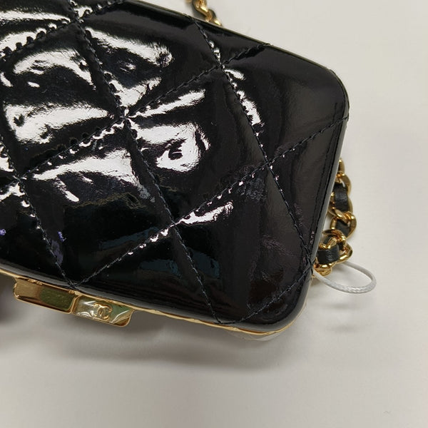 Quilted Lambskin Shoulder Bag Black