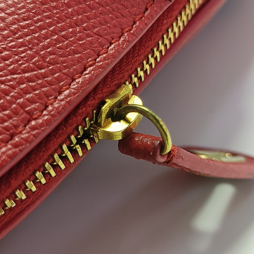 Ville Medium Calfskin Red