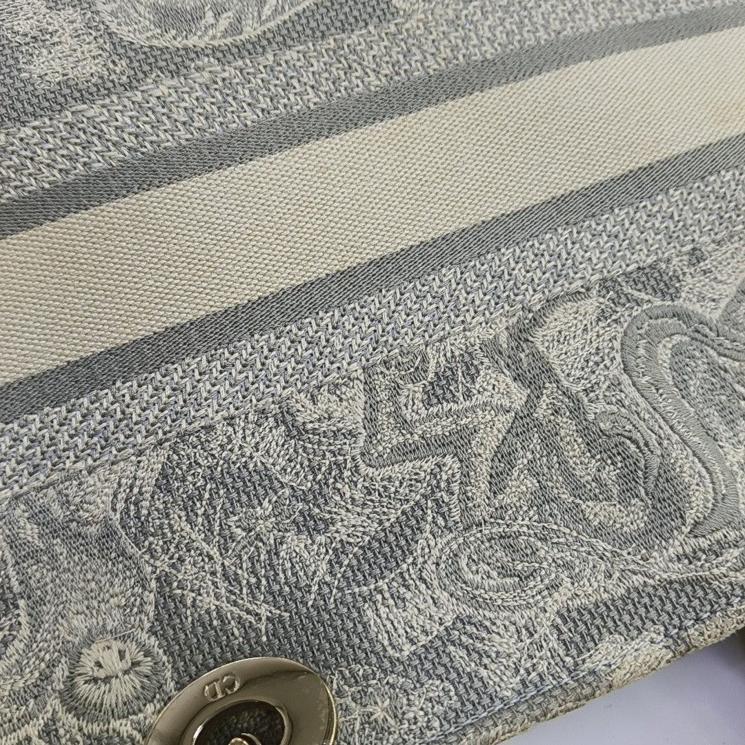 Lady D-Lite Medium Fabric Gray