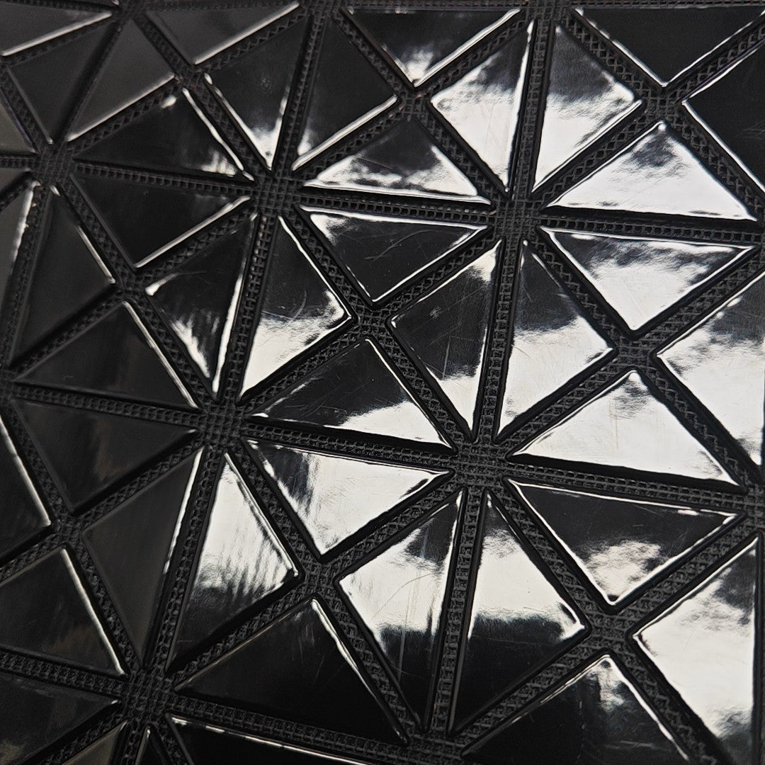 Special Material Shoulder Bag Black
