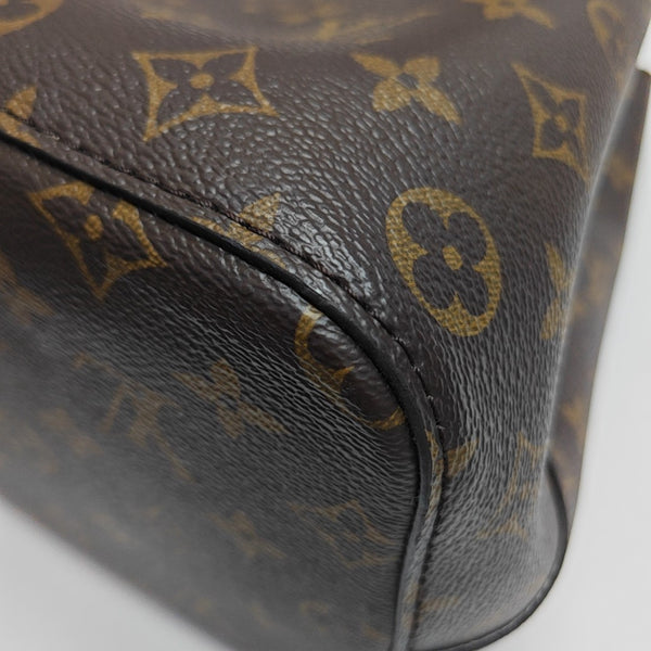 NÉONOÉ MM Monogram Coated Canvas Brown
