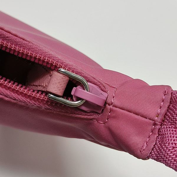Re-Edition2000 Mini Nylon Red