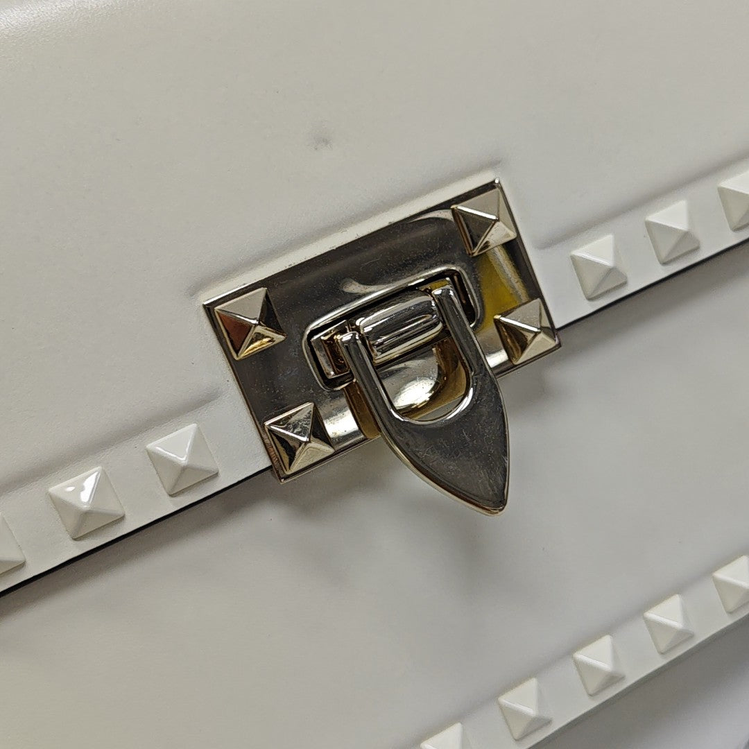 Rockstud Calfskin White